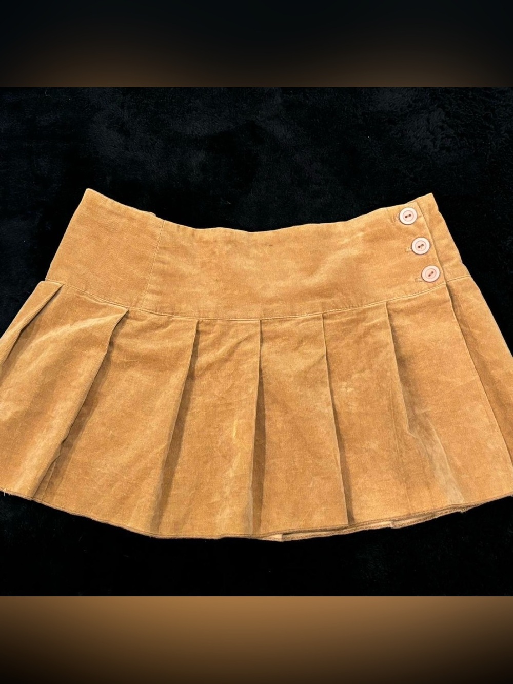 Vintage tan pleated skirt from CELLO USA size medium
